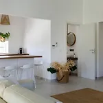 Bianca Villa *